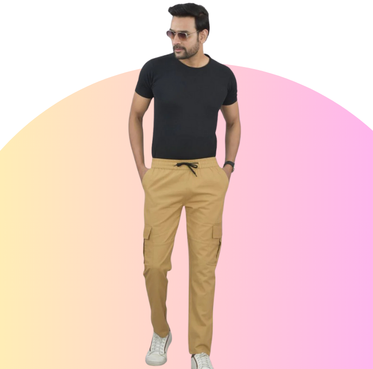 Cargo pants￼